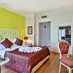 Ayasultan Hotel 3*